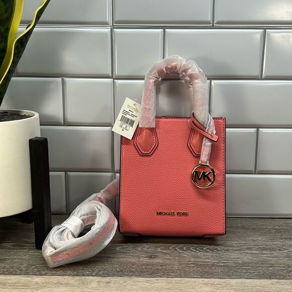 1600 NWT Michael Kors Mini Satchel - Picture 1 of 6